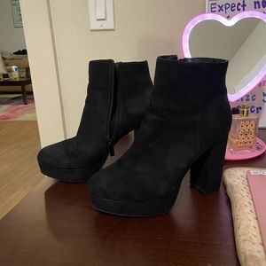 Black boots from a boutique I got on university at Uofa